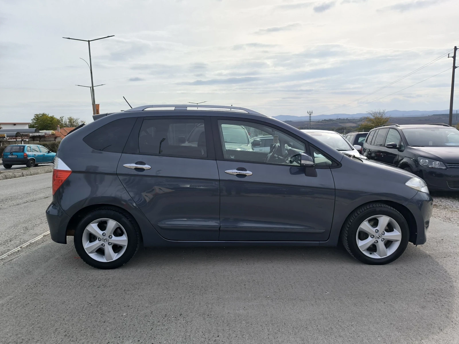 Honda Fr-v 2.0i - изображение 4