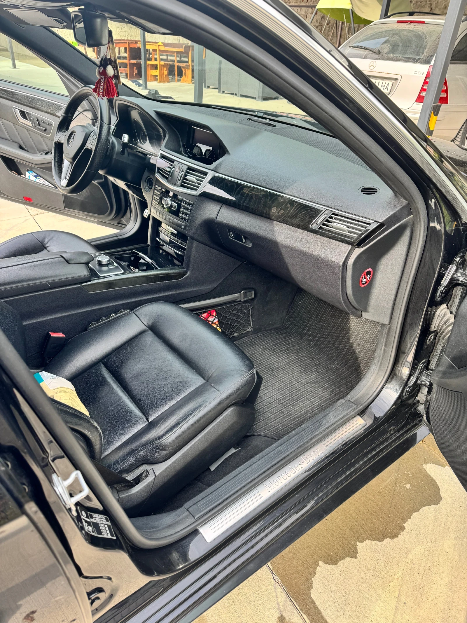 Mercedes-Benz E 350 3.5 - изображение 2