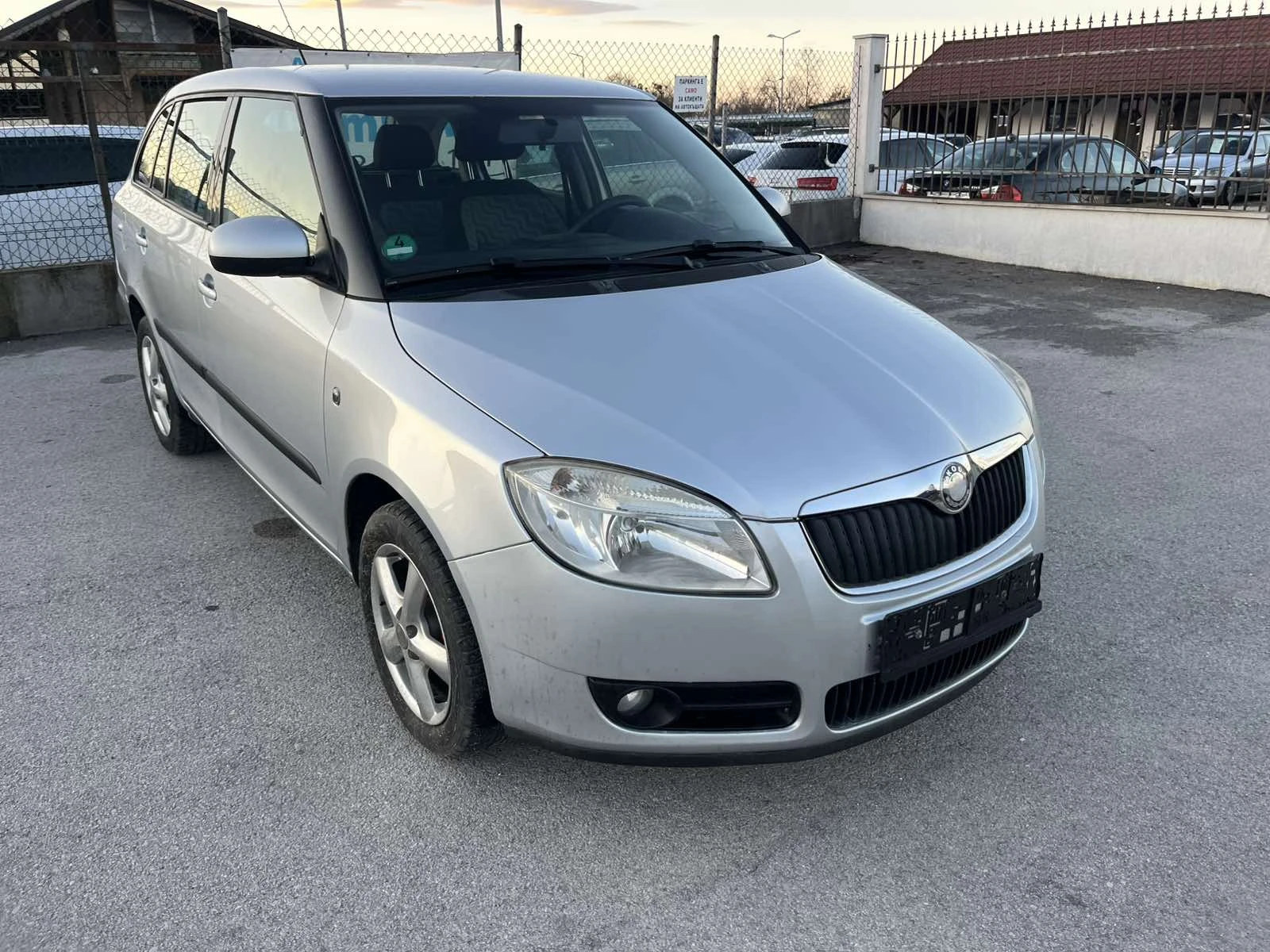 Skoda Fabia 1.2I 69. 72 000 EURO 4   | Mobile.bg   3