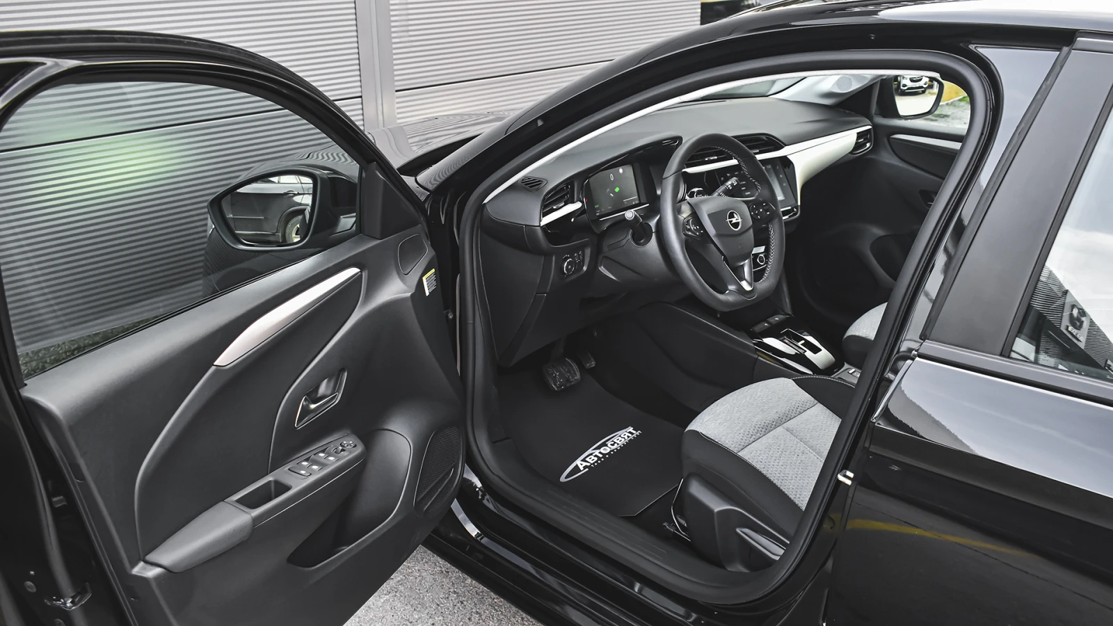 Opel Corsa -e Edition 50 kWh - изображение 8