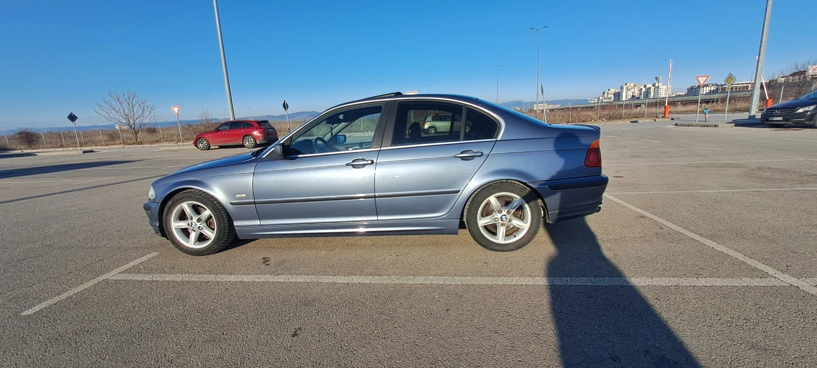 BMW 320  - изображение 2