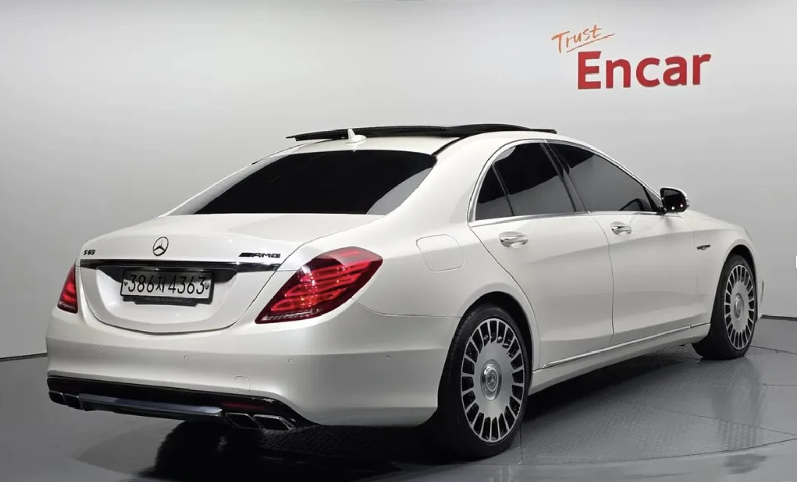 Mercedes-Benz S 400 S65 AMG ПАКЕТ/360 КАМЕРИ/ПАНОРАМА, снимка 2 - Автомобили и джипове - 54126356