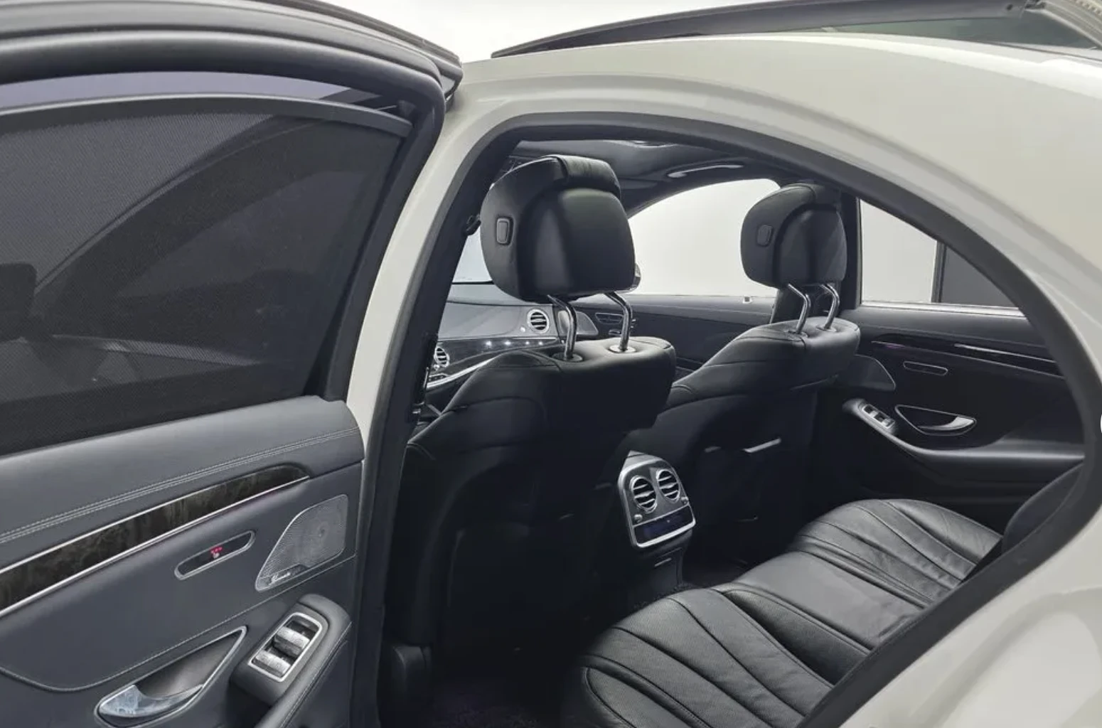 Mercedes-Benz S 400 S65 AMG ПАКЕТ/360 КАМЕРИ/ПАНОРАМА, снимка 14 - Автомобили и джипове - 54126356