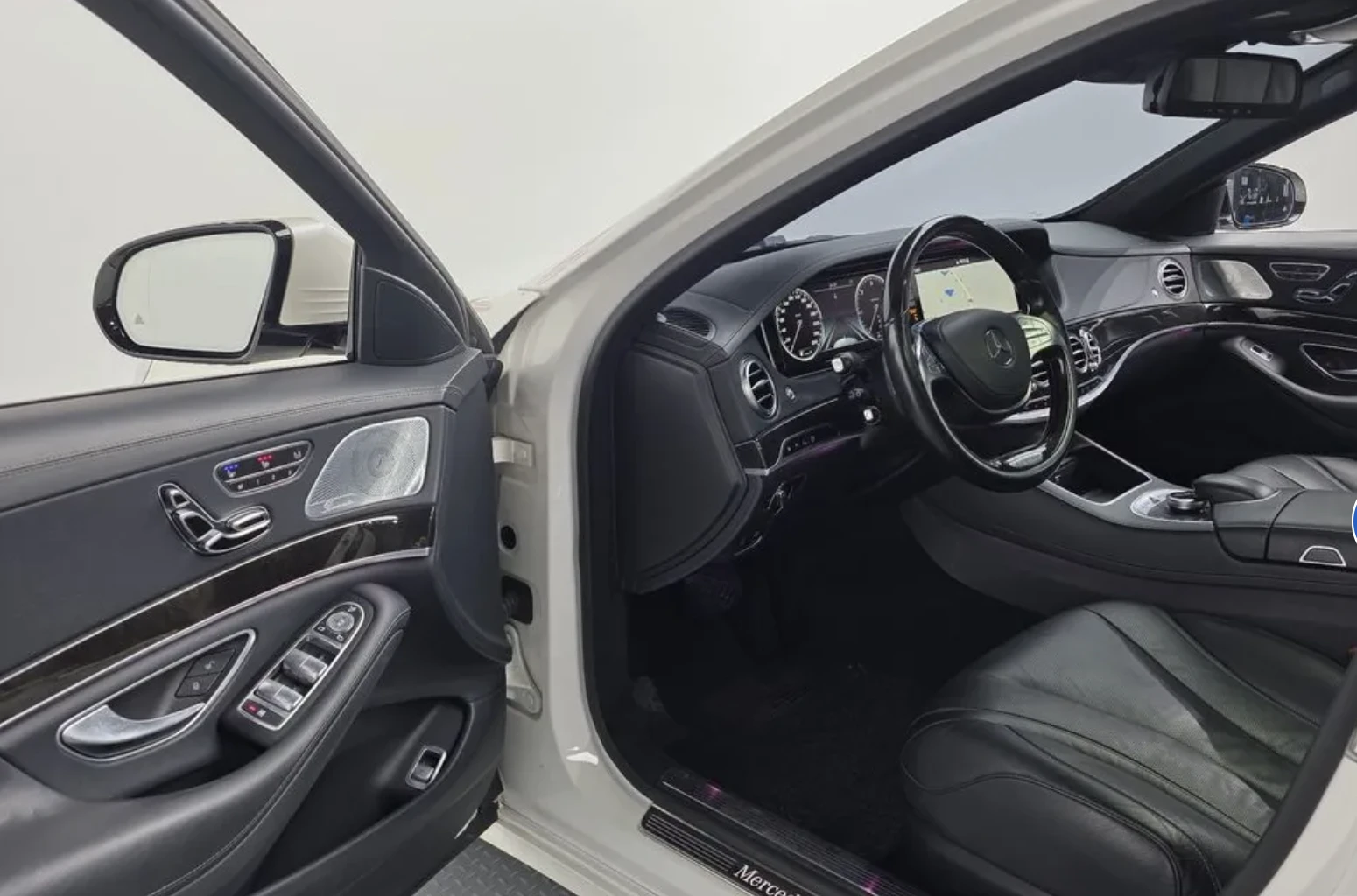 Mercedes-Benz S 400 S65 AMG ПАКЕТ/360 КАМЕРИ/ПАНОРАМА, снимка 10 - Автомобили и джипове - 54126356