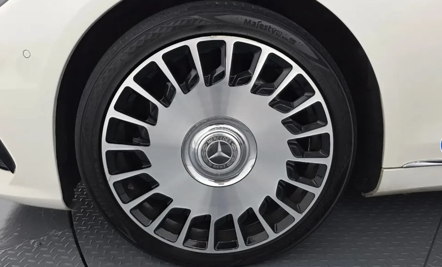 Mercedes-Benz S 400 S65 AMG ПАКЕТ/360 КАМЕРИ/ПАНОРАМА, снимка 5 - Автомобили и джипове - 54126356