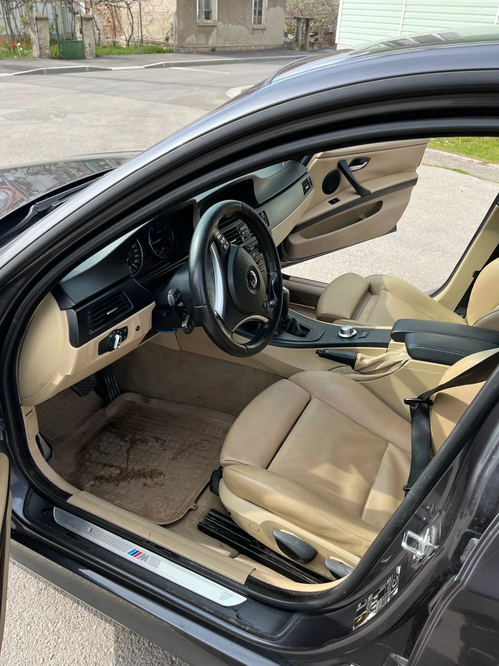 BMW 320, снимка 7 - Автомобили и джипове - 54221110