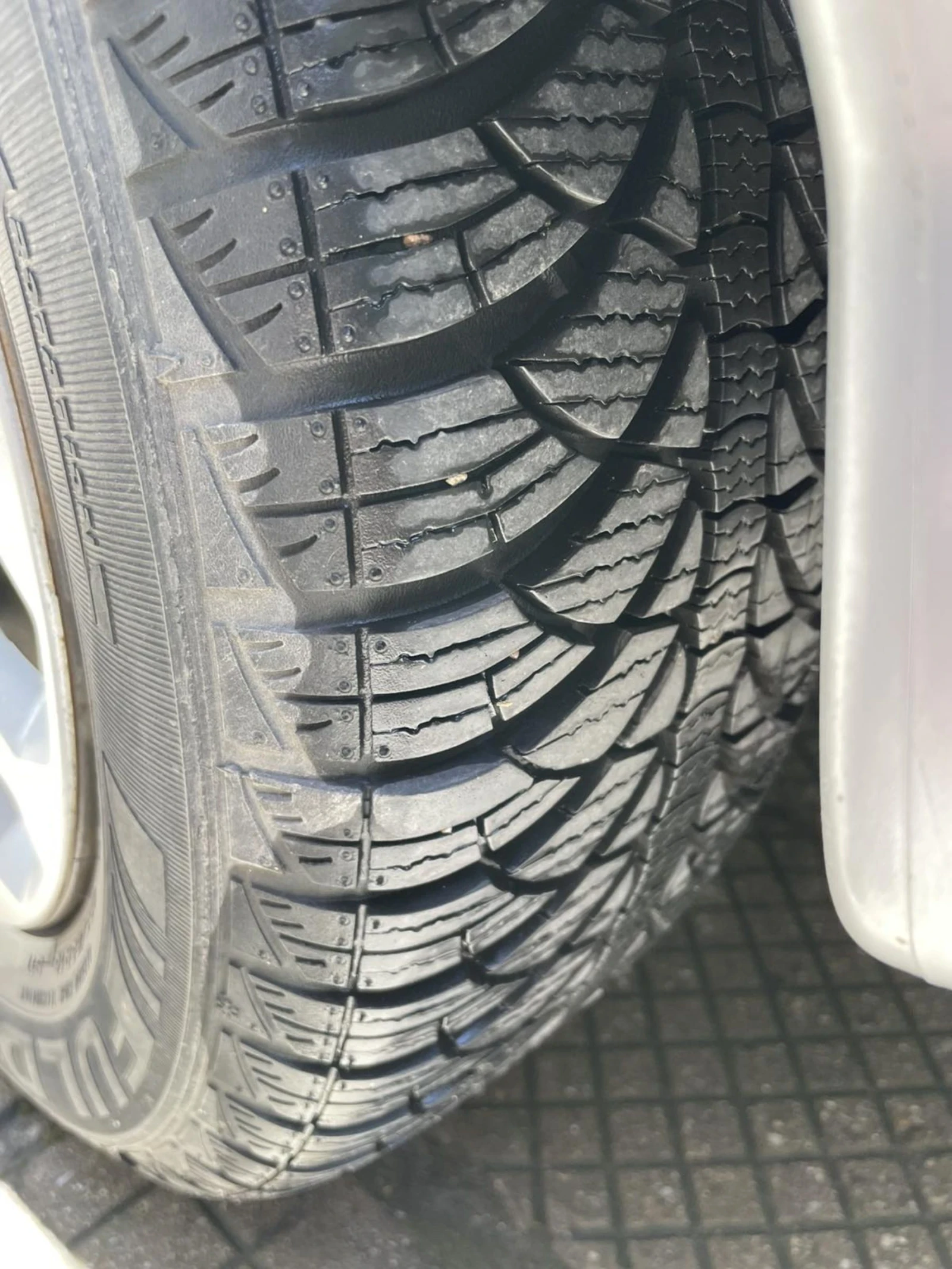 Nissan Almera tino 2.2 | Mobile.bg � ����������� 11