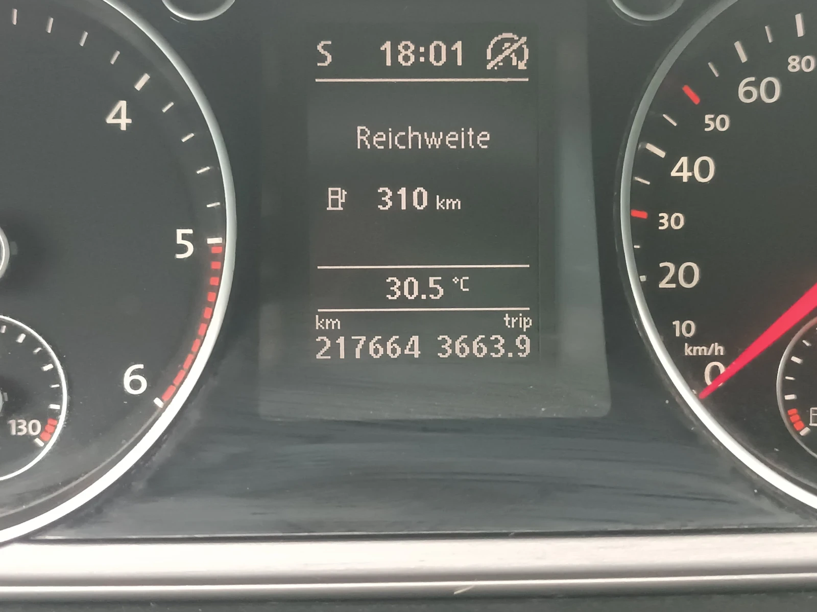VW Passat 2.0 TDI, Highline, 4 Motion, LED, NAVI, ЛИЗИНГ , снимка 9 - Автомобили и джипове - 55213145