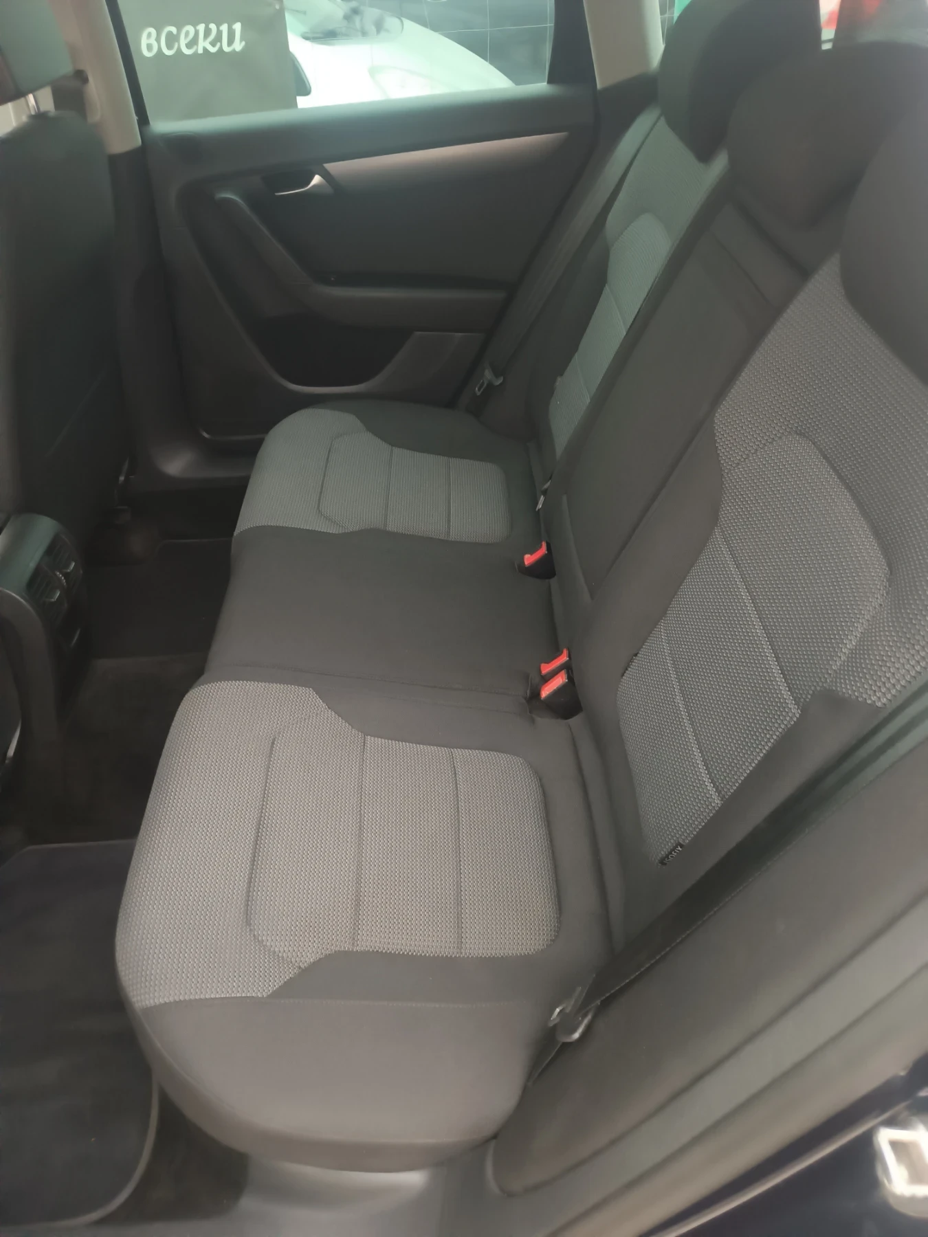 VW Passat 2.0 TDI, Highline, 4 Motion, LED, NAVI, ЛИЗИНГ , снимка 15 - Автомобили и джипове - 55213145