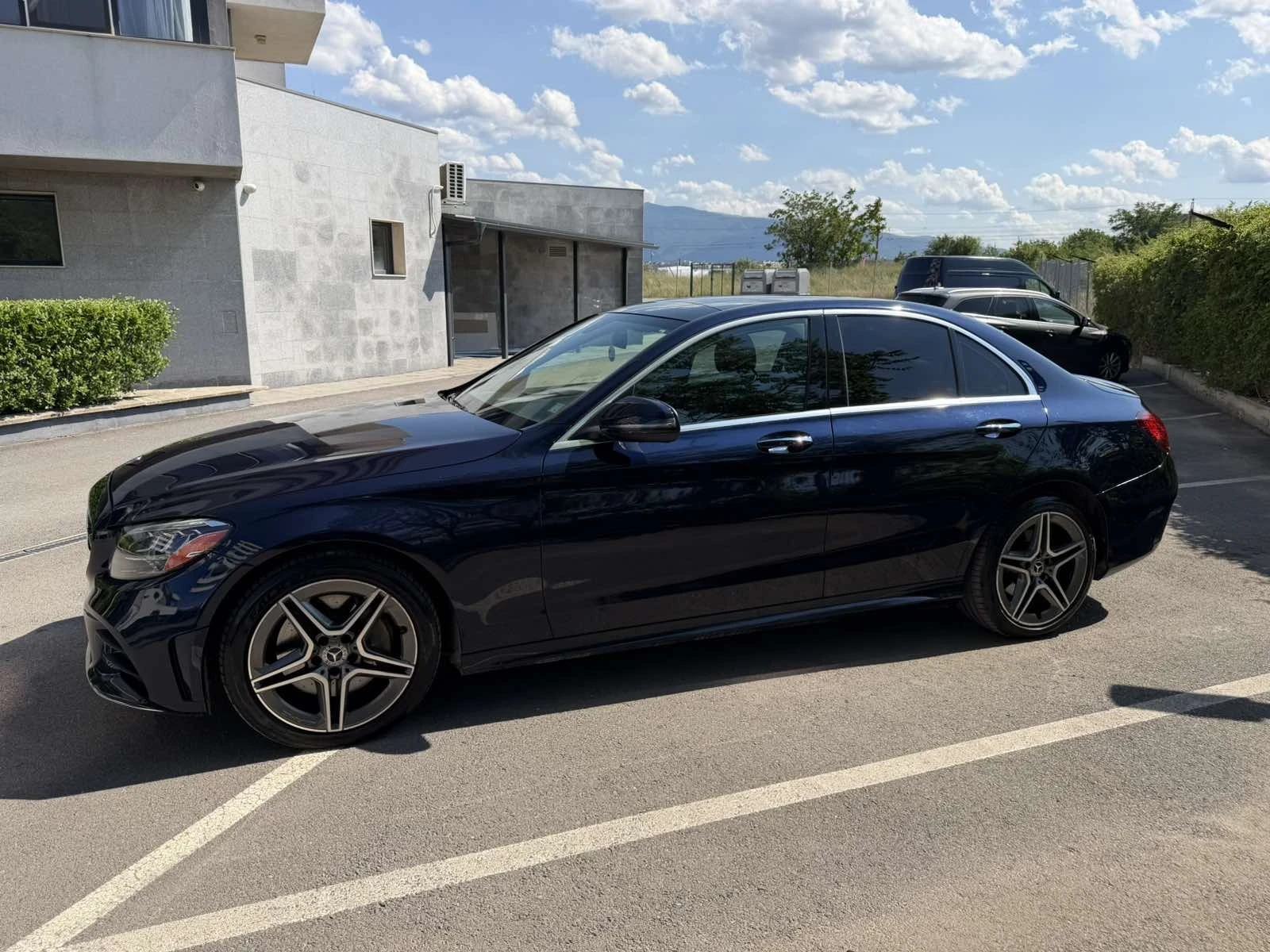 Mercedes-Benz C 300 4MATIC 258 к.с. | Панорама | Памет | Подгрев, снимка 6 - Автомобили и джипове - 55379207