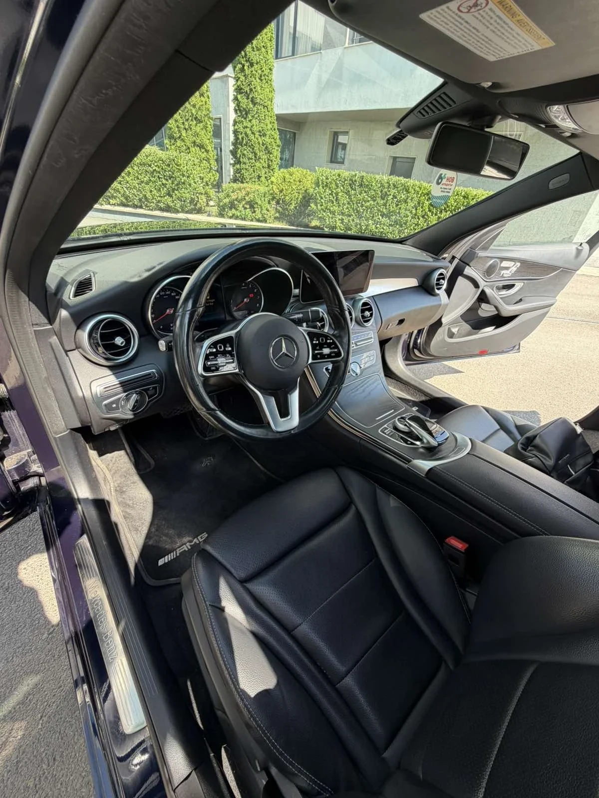 Mercedes-Benz C 300 4MATIC 258 к.с. | Панорама | Памет | Подгрев, снимка 8 - Автомобили и джипове - 55379207