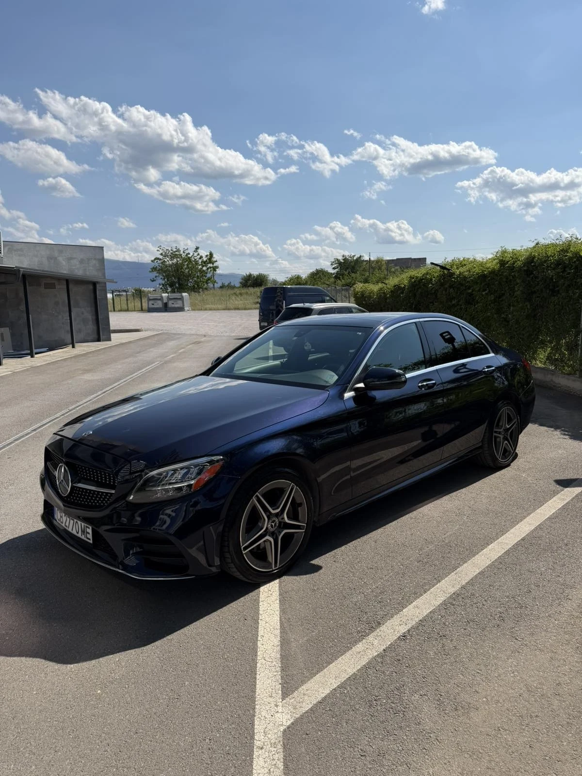 Mercedes-Benz C 300 4MATIC 258 к.с. | Панорама | Памет | Подгрев, снимка 2 - Автомобили и джипове - 55379207
