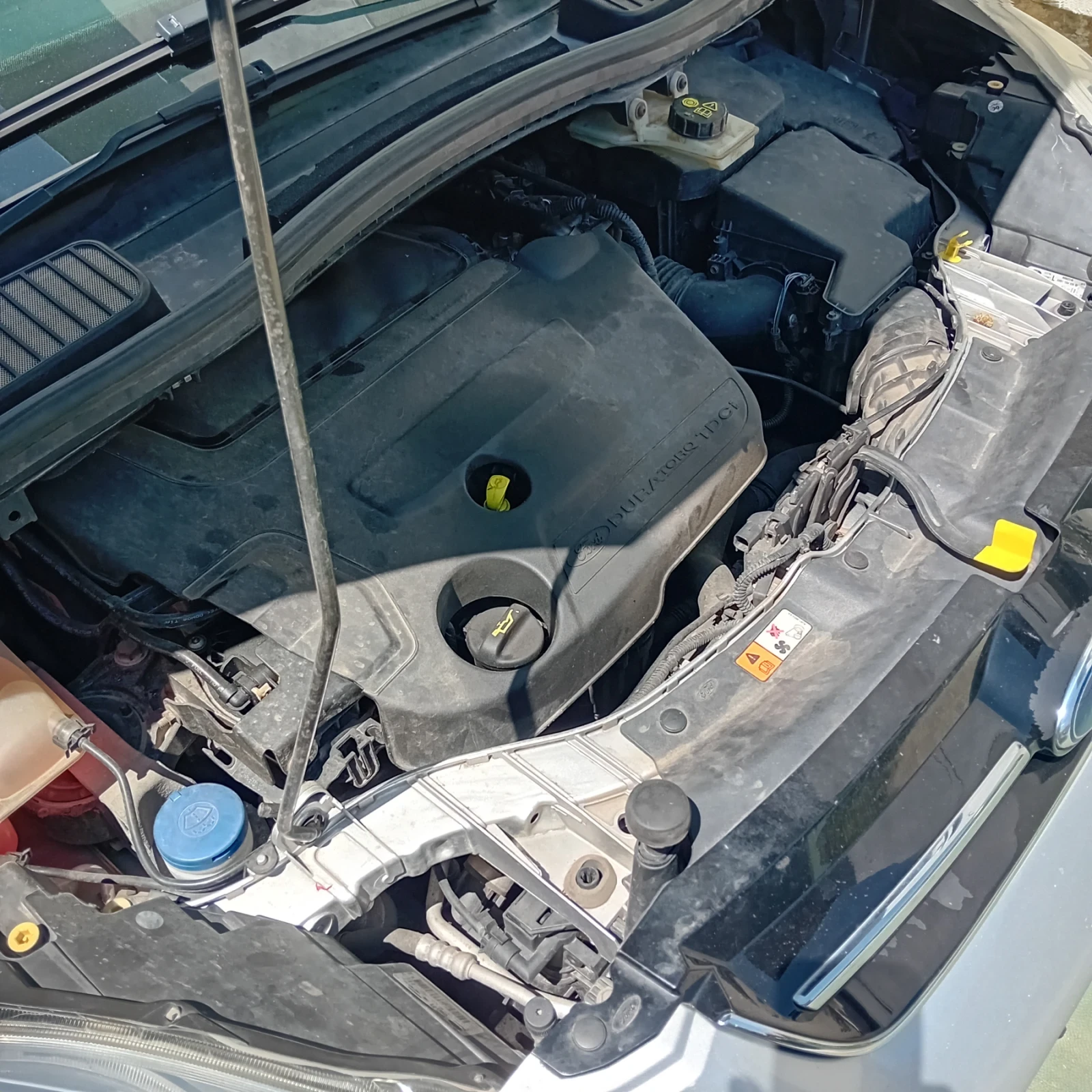 Ford C-max, снимка 10 - Автомобили и джипове - 55421848