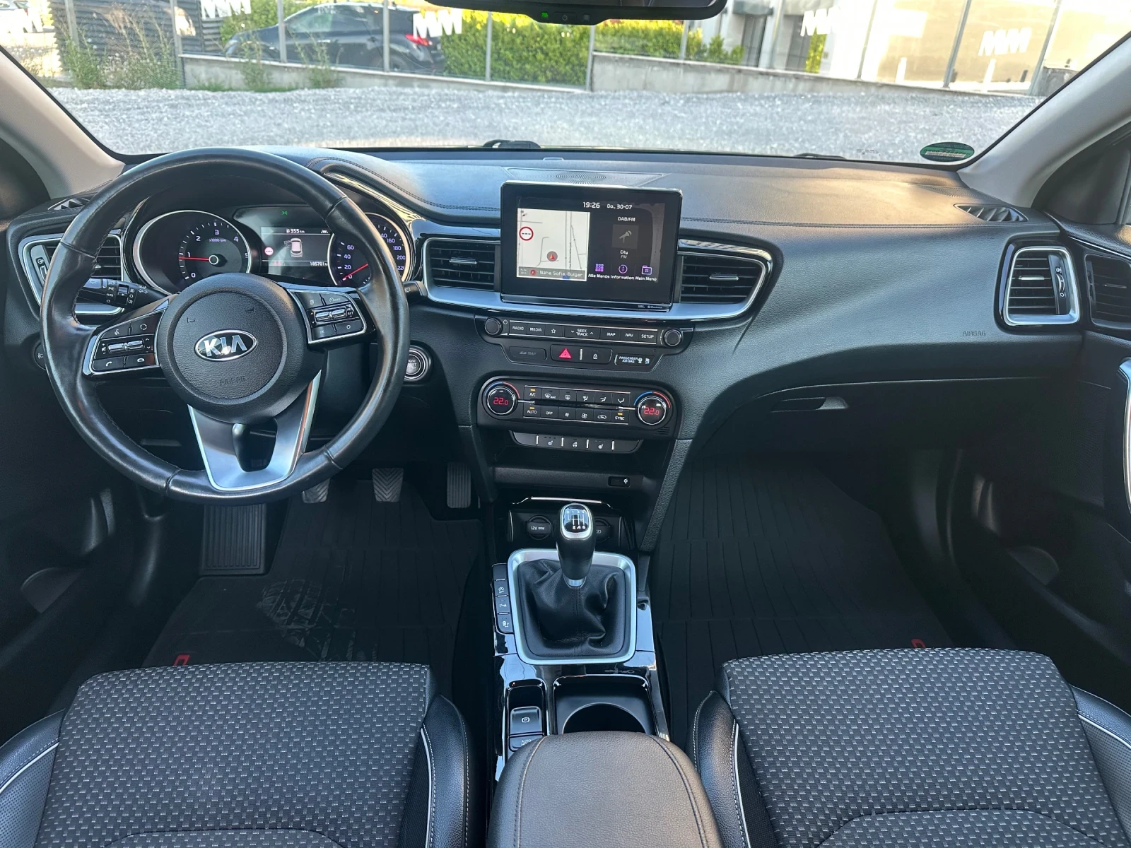 Kia Ceed | Mobile.bg � ����������� 10
