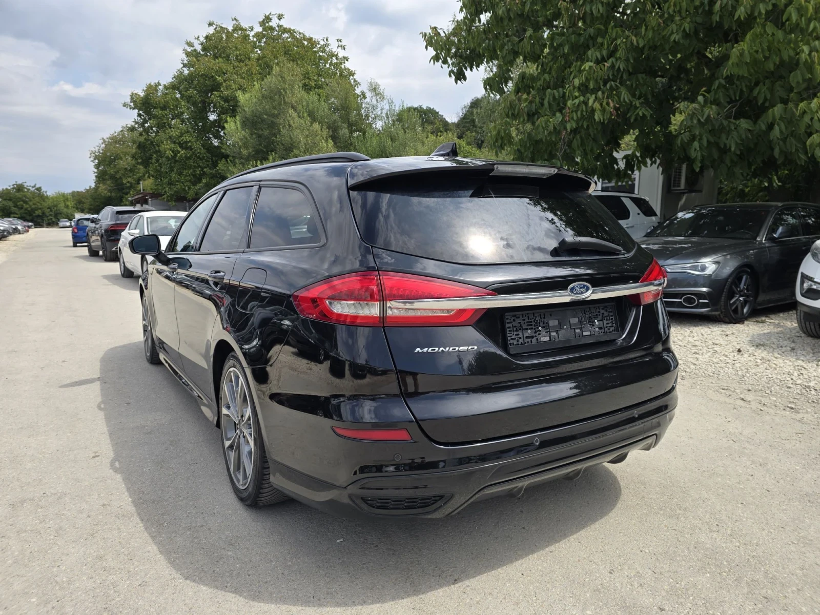 Ford Mondeo 2.0D 150к.с ST-LINE, снимка 3 - Автомобили и джипове - 55654567