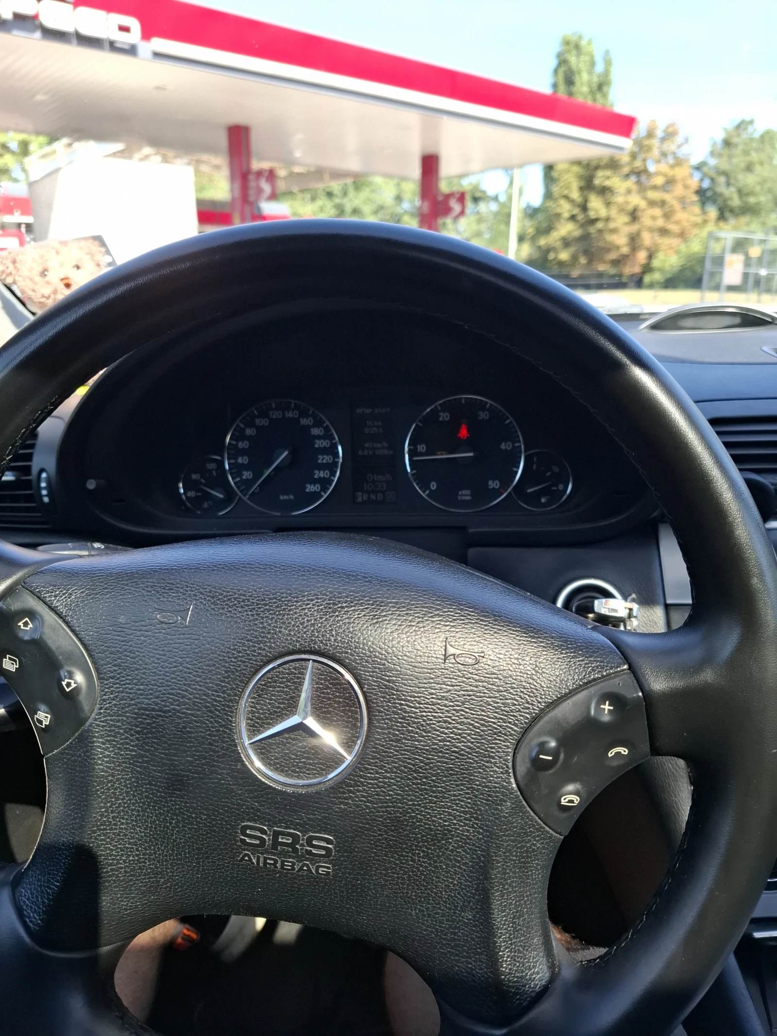 Mercedes-Benz C 220, снимка 11 - Автомобили и джипове - 55717748