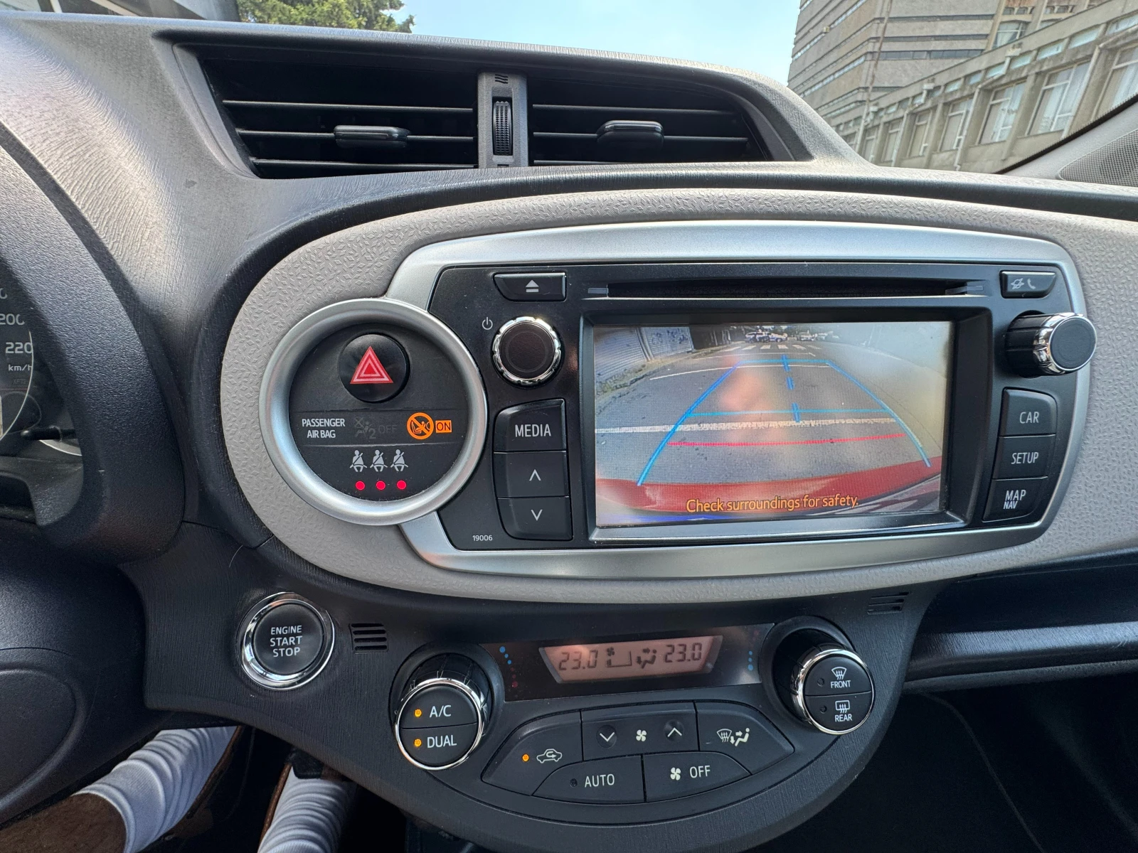 Toyota Yaris | Mobile.bg � ����������� 10