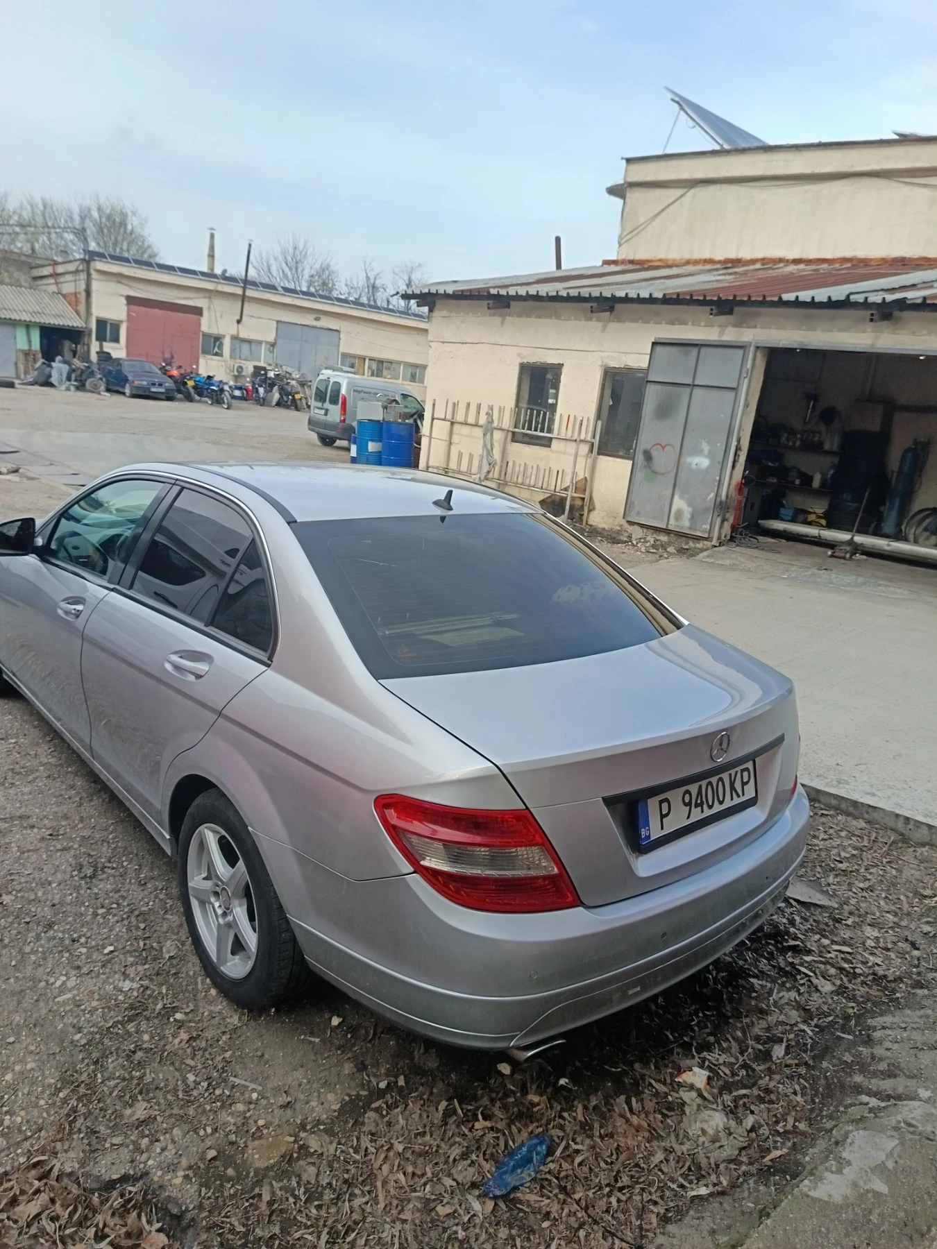Mercedes-Benz C 200 2.2CDI, снимка 2 - Автомобили и джипове - 56005322
