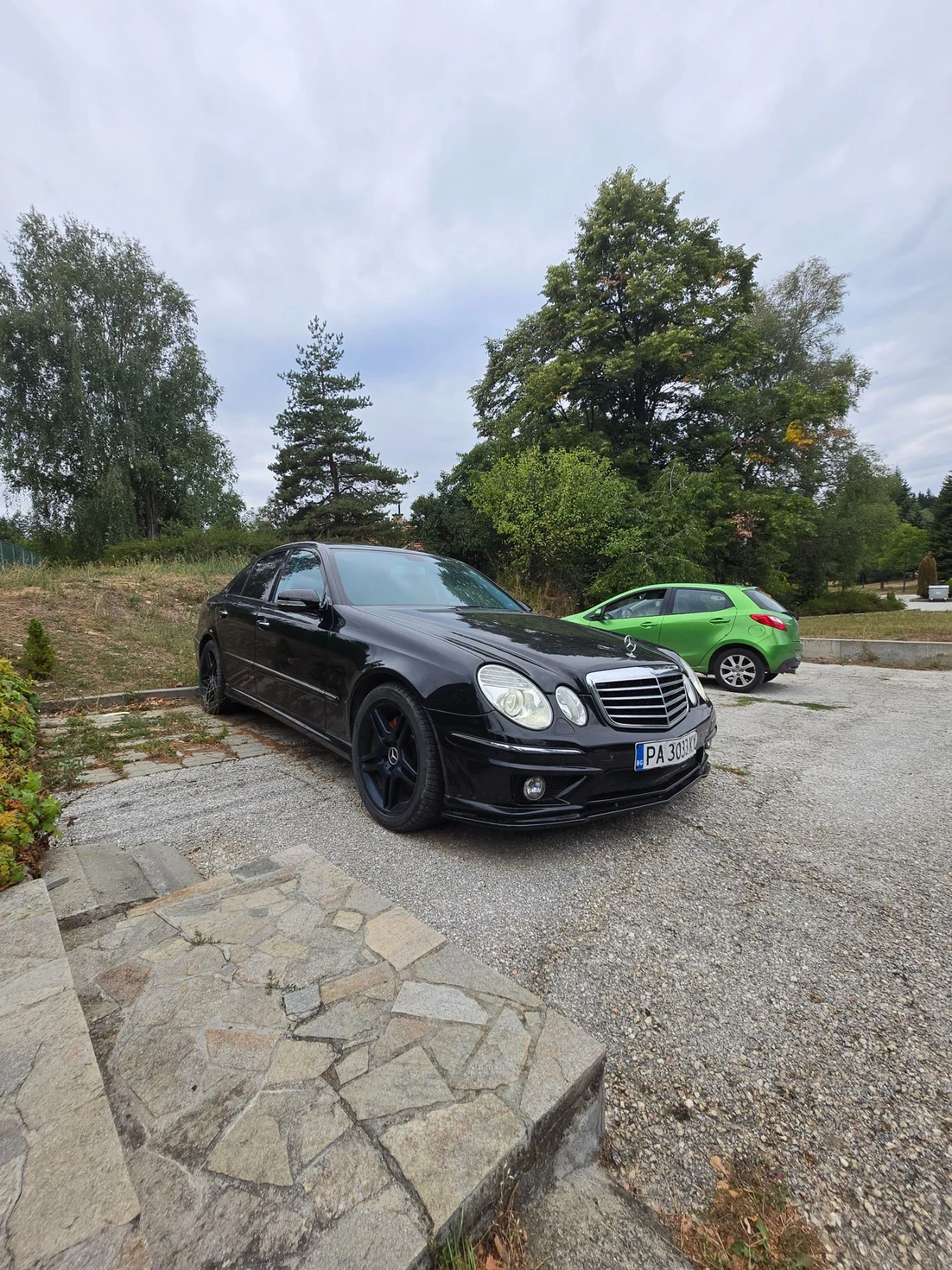 Mercedes-Benz E 320