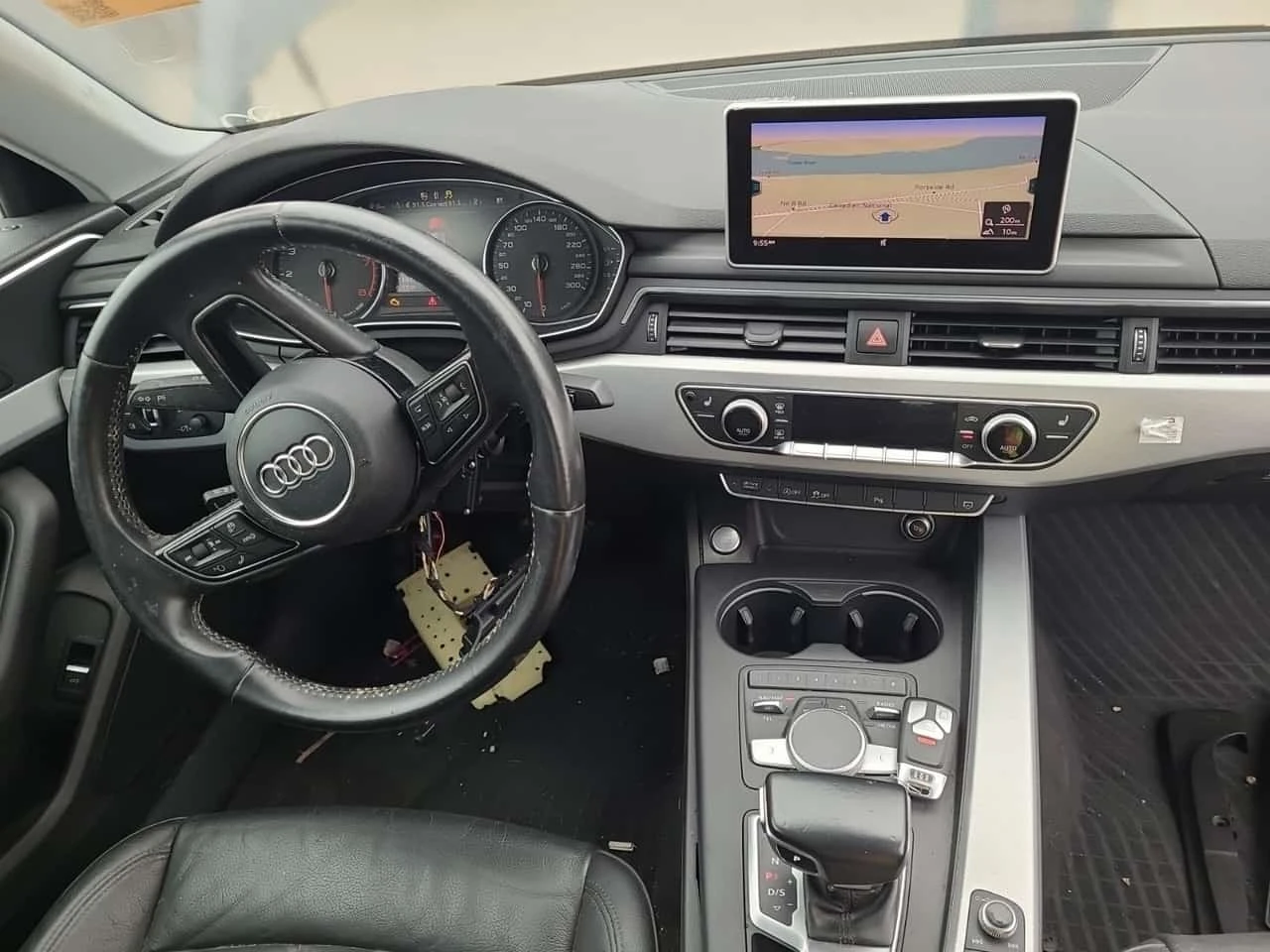 Audi A4 * PROGRESSIV * CARFAX * , снимка 10 - Автомобили и джипове - 56654295