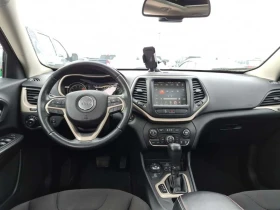 Jeep Cherokee * 4WD 75th ANNIVERSARY * AUTOMATIC/BACKUP CAM/SUNR | Auto.bg — изображение 3