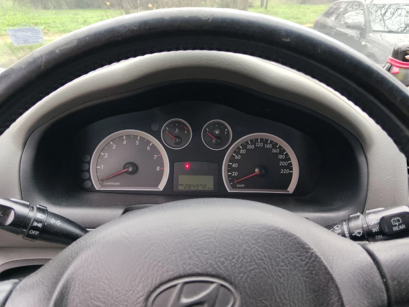 Hyundai Santa fe 2.4i FWD, снимка 10 - Автомобили и джипове - 52856647