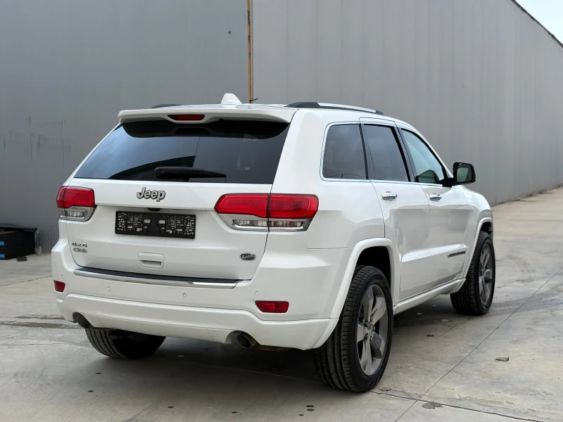 Jeep Grand cherokee 3.0D 8ZF* Overland* Full Max* Обдухване* Дистроник, снимка 5 - Автомобили и джипове - 52886111