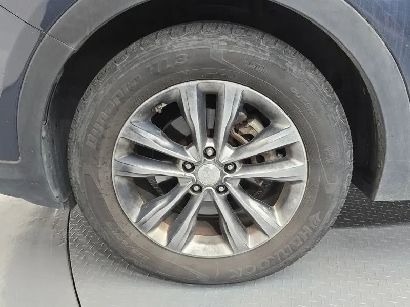 Hyundai Santa fe 2.0, снимка 5 - Автомобили и джипове - 54872048