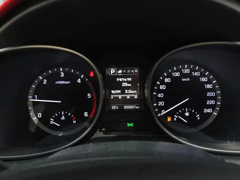 Hyundai Santa fe 2.0, снимка 8 - Автомобили и джипове - 54872048