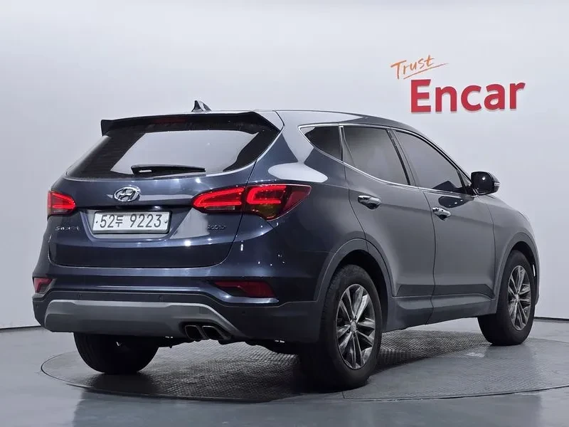 Hyundai Santa fe 2.0, снимка 2 - Автомобили и джипове - 54872048