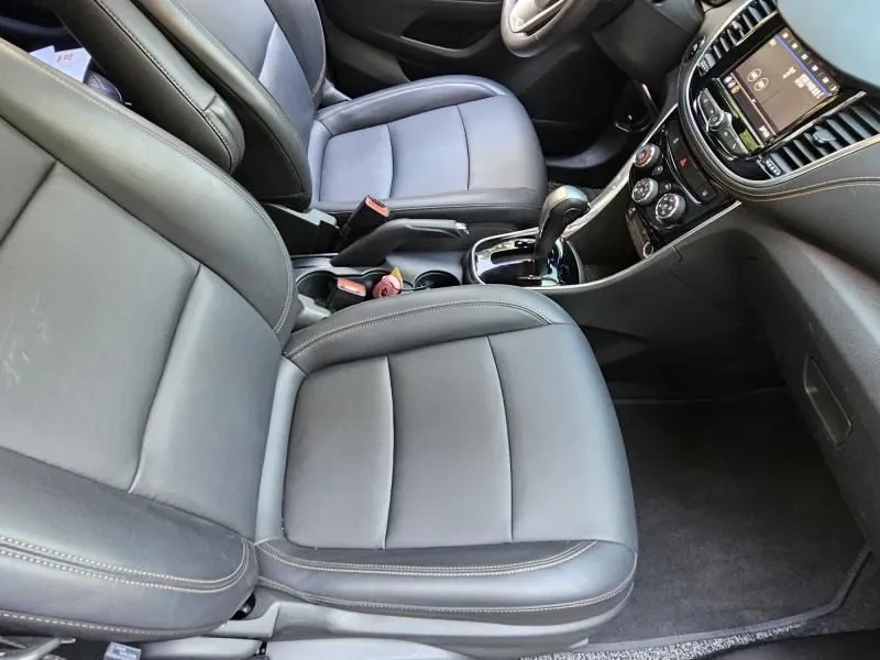 Chevrolet Trax 1.4 Premier, снимка 11 - Автомобили и джипове - 56576169