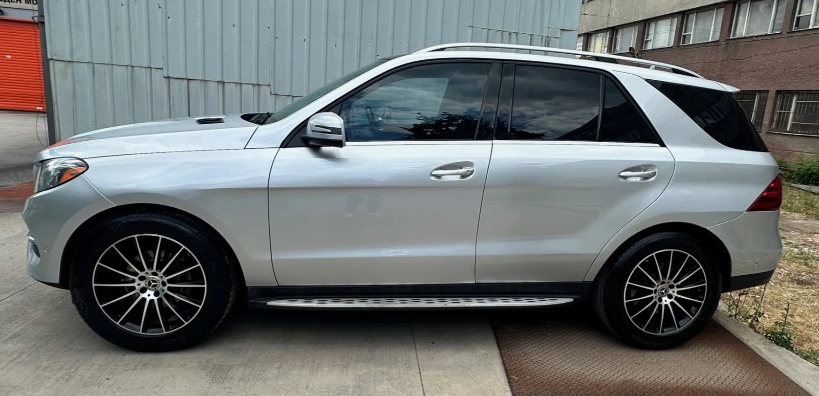 Mercedes-Benz GLE 350  - изображение 4