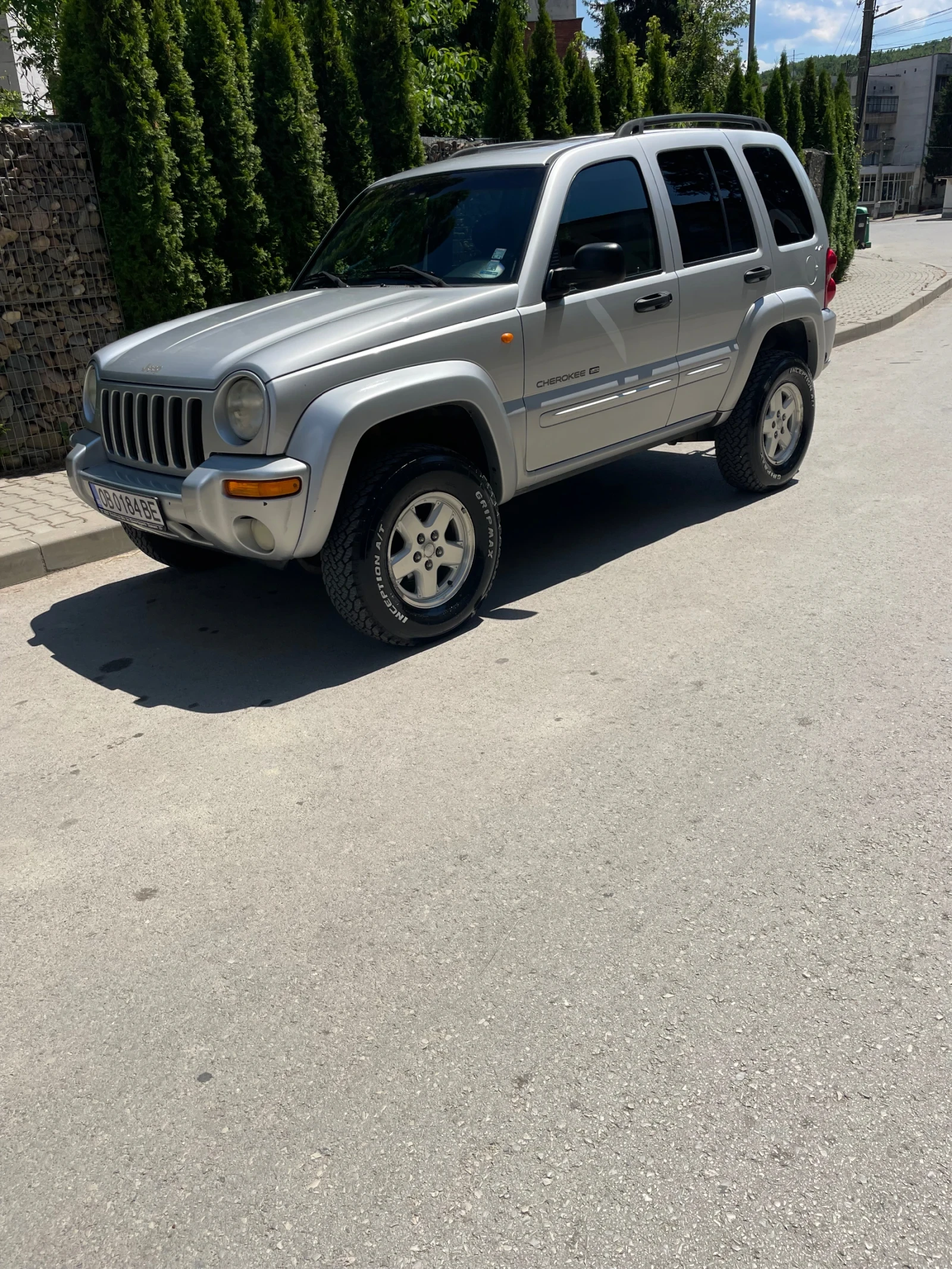 Jeep Cherokee 2бр. - изображение 4