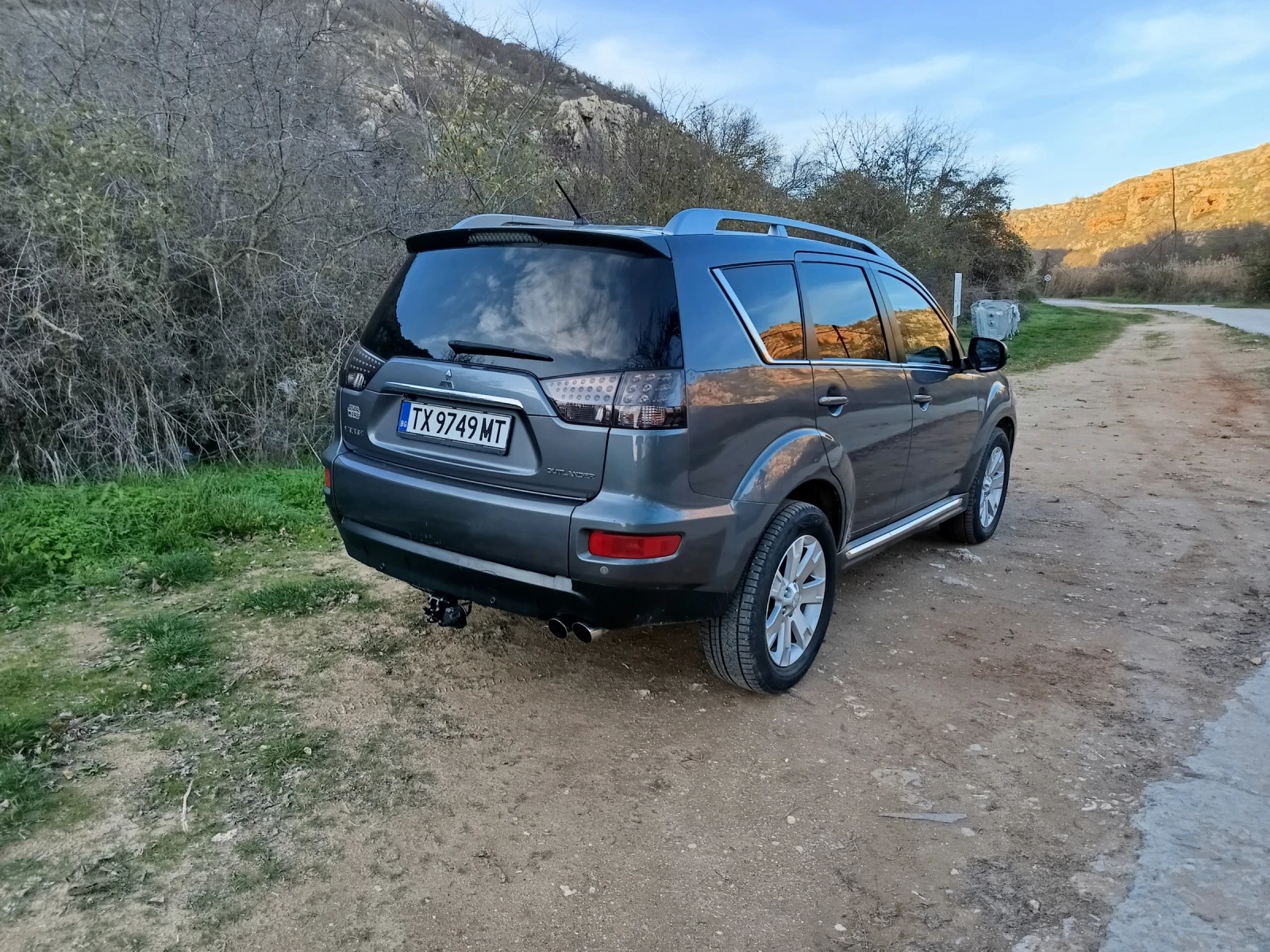 Mitsubishi Outlander 2.2 Did 4�4 | Mobile.bg � ����������� 4