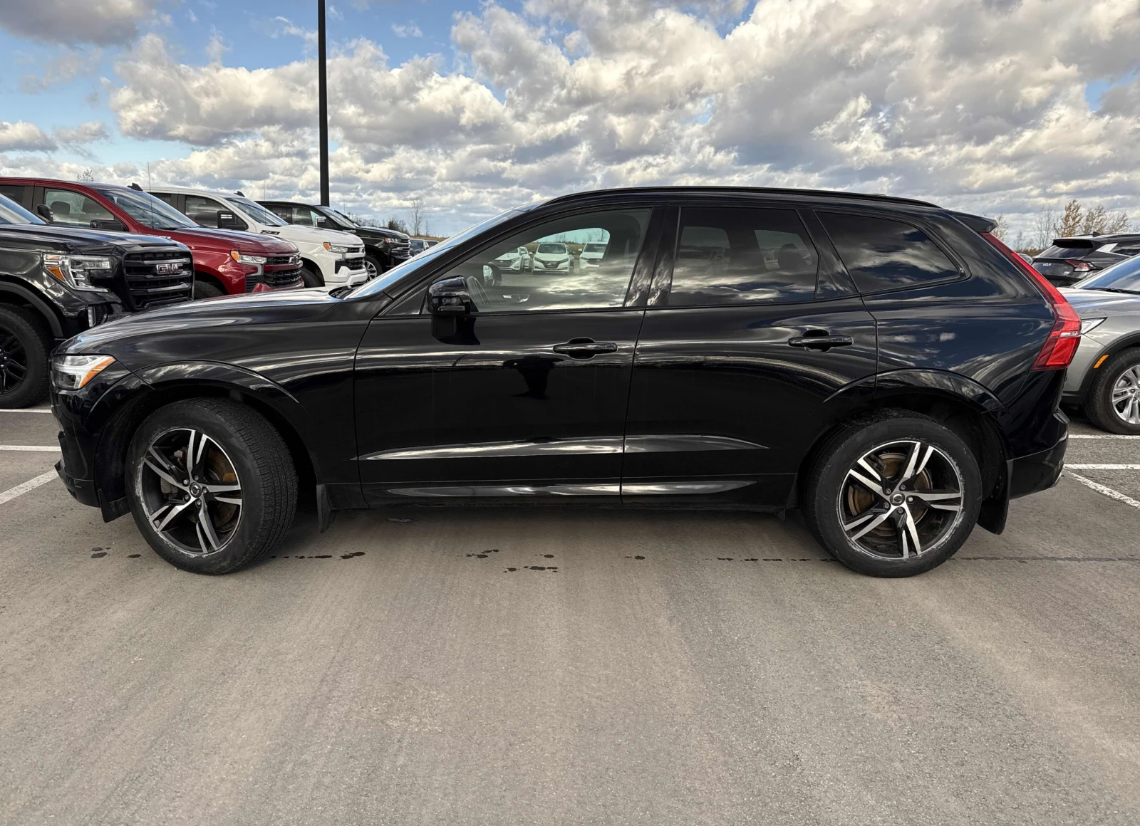 Volvo XC60 R-DESIGN - изображение 4