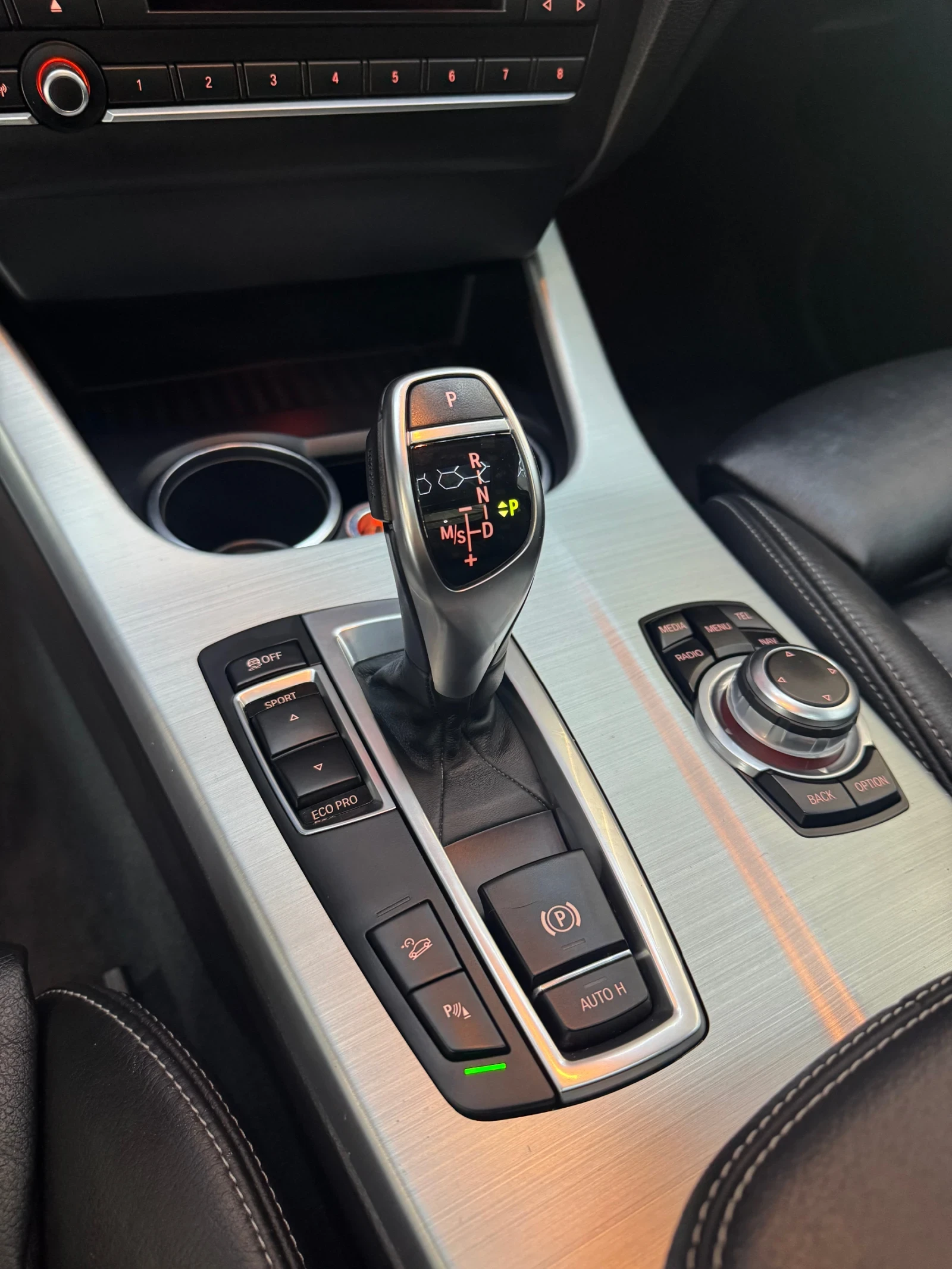 BMW X3 35d xDrive * M PACKET * ПАНОРАМА * HEAD UP  - изображение 9