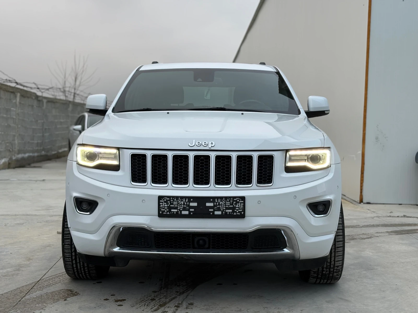 Jeep Grand cherokee 3.0D 8ZF* Overland* Full Max* ���������* ��������� | Mobile.bg � ����������� 3