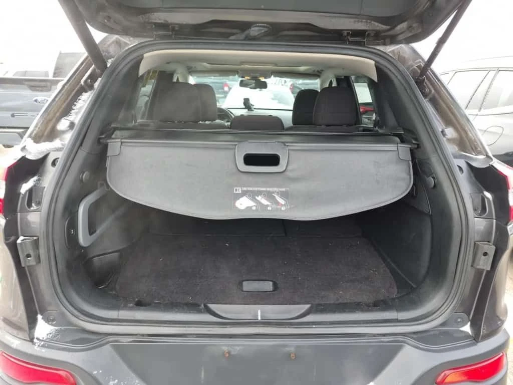 Jeep Cherokee * 4WD 75th ANNIVERSARY * AUTOMATIC/BACKUP CAM/SUNR, снимка 5 - Автомобили и джипове - 54058310