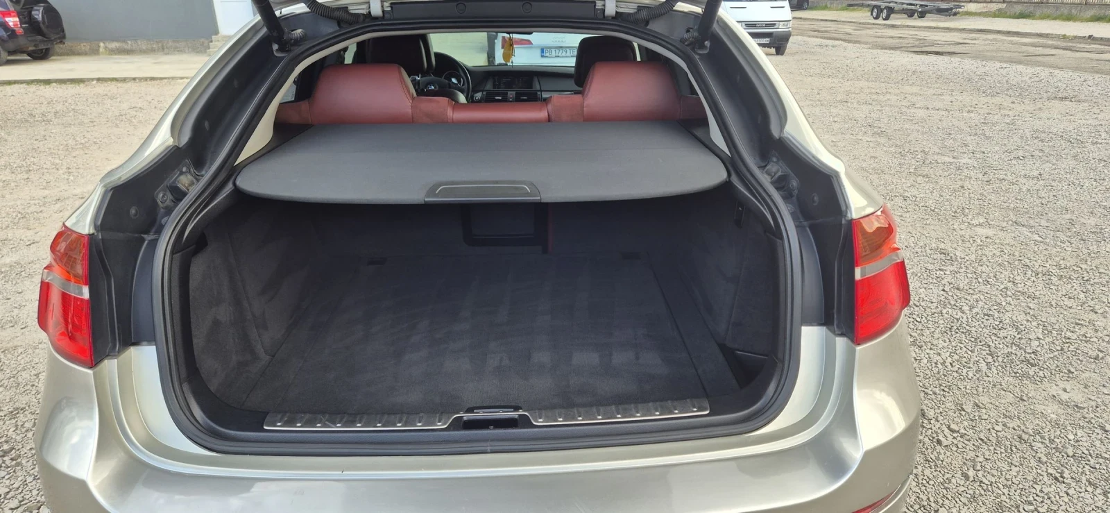 BMW X6, снимка 16 - Автомобили и джипове - 54152092