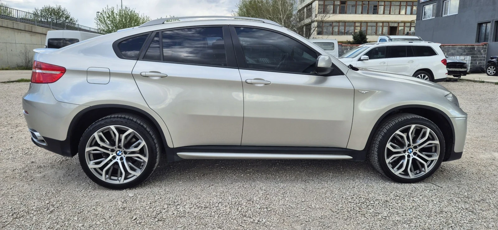 BMW X6, снимка 7 - Автомобили и джипове - 54152092