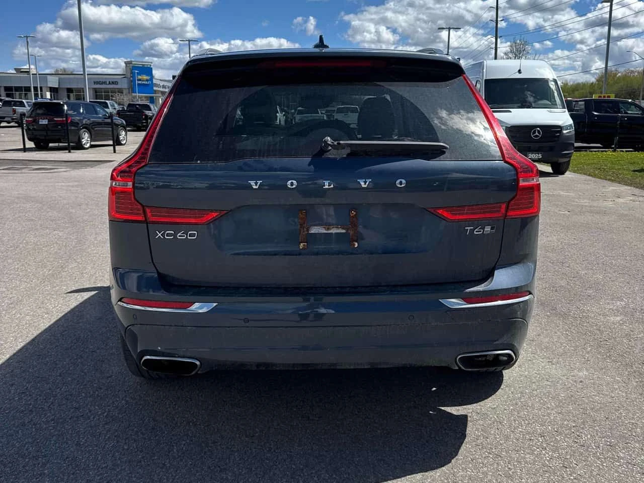 Volvo XC60 * Inscription * 2 КЛЮЧА* KEYLESS* PANO* ПОДГРЕВ* , снимка 4 - Автомобили и джипове - 54513521