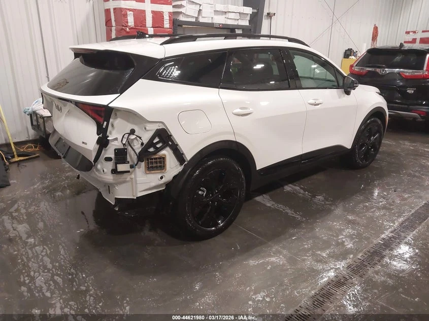 Kia Sportage 1.6l Plug-In Hybrid X-Line Prestige, снимка 4 - Автомобили и джипове - 54618917