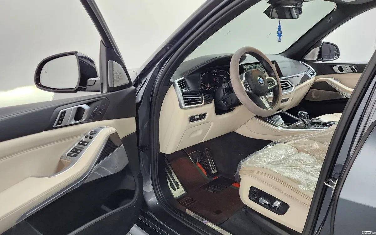BMW X5 M50i, снимка 9 - Автомобили и джипове - 54682401