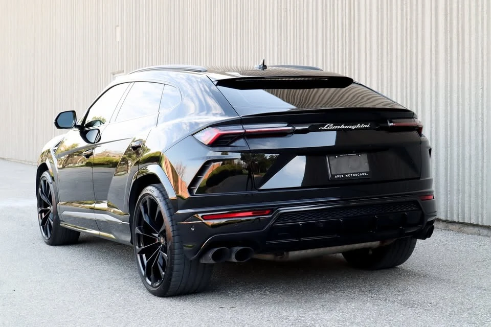 Lamborghini Urus * ЦЕНА ДО БЪЛГАРИЯ С ВСКИЧКИ ТАКСИ * , снимка 3 - Автомобили и джипове - 55472244