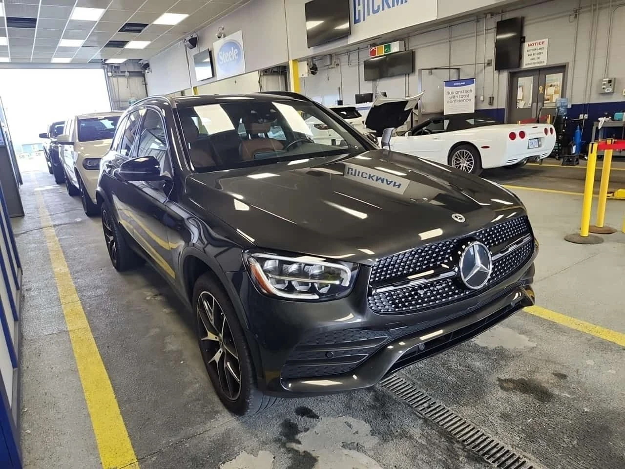 Mercedes-Benz GLC 300  4matic / 360 / BURMESTER / MEMORY , снимка 3 - Автомобили и джипове - 55628296