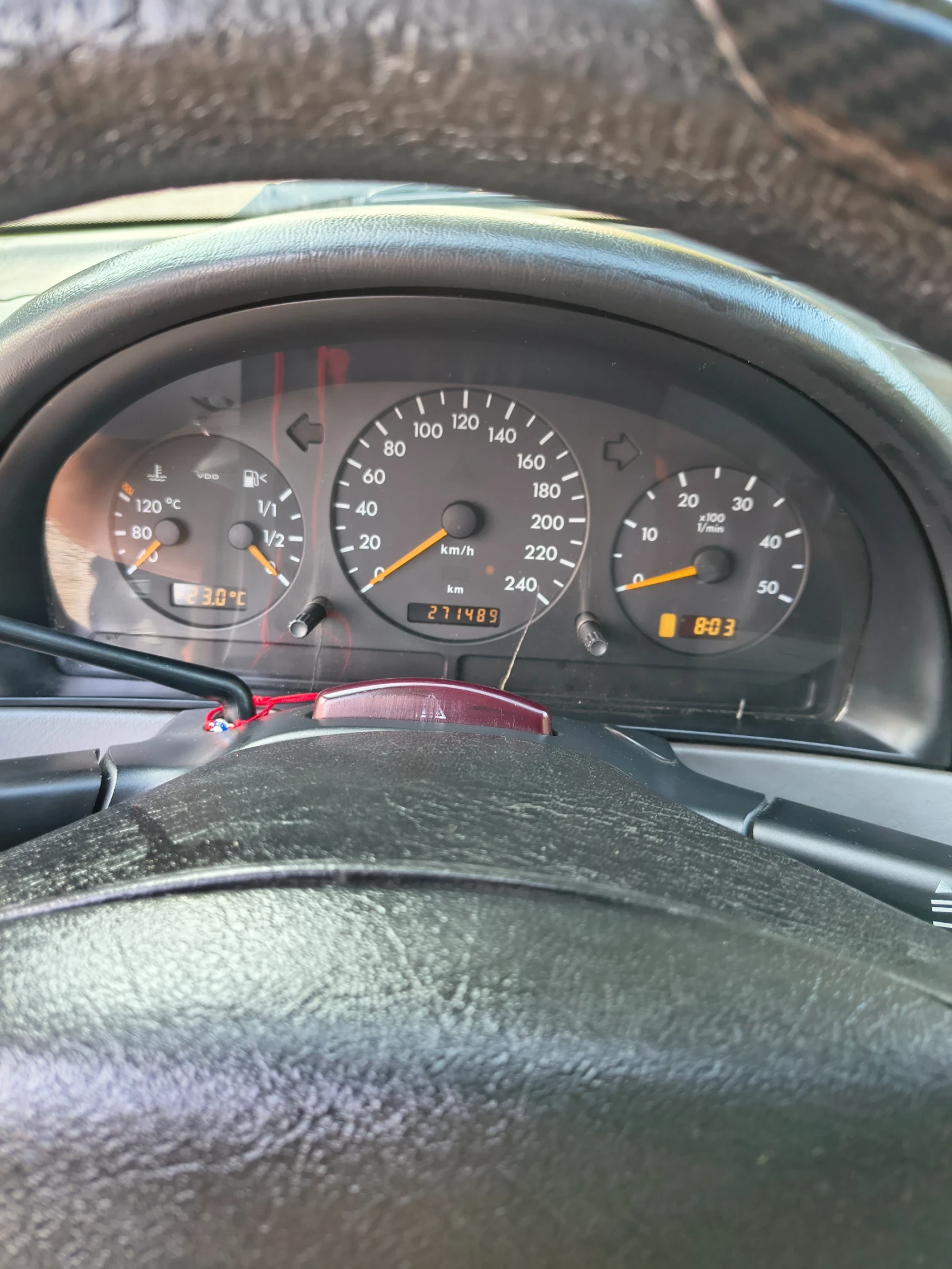 Mercedes-Benz ML 270, снимка 10 - Автомобили и джипове - 55769679