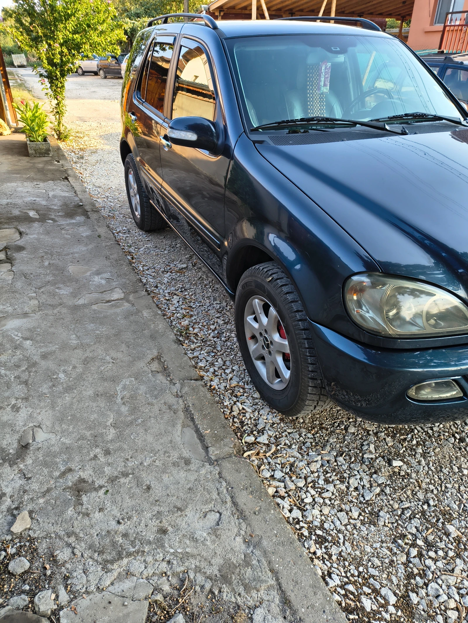 Mercedes-Benz ML 270, снимка 3 - Автомобили и джипове - 55769679