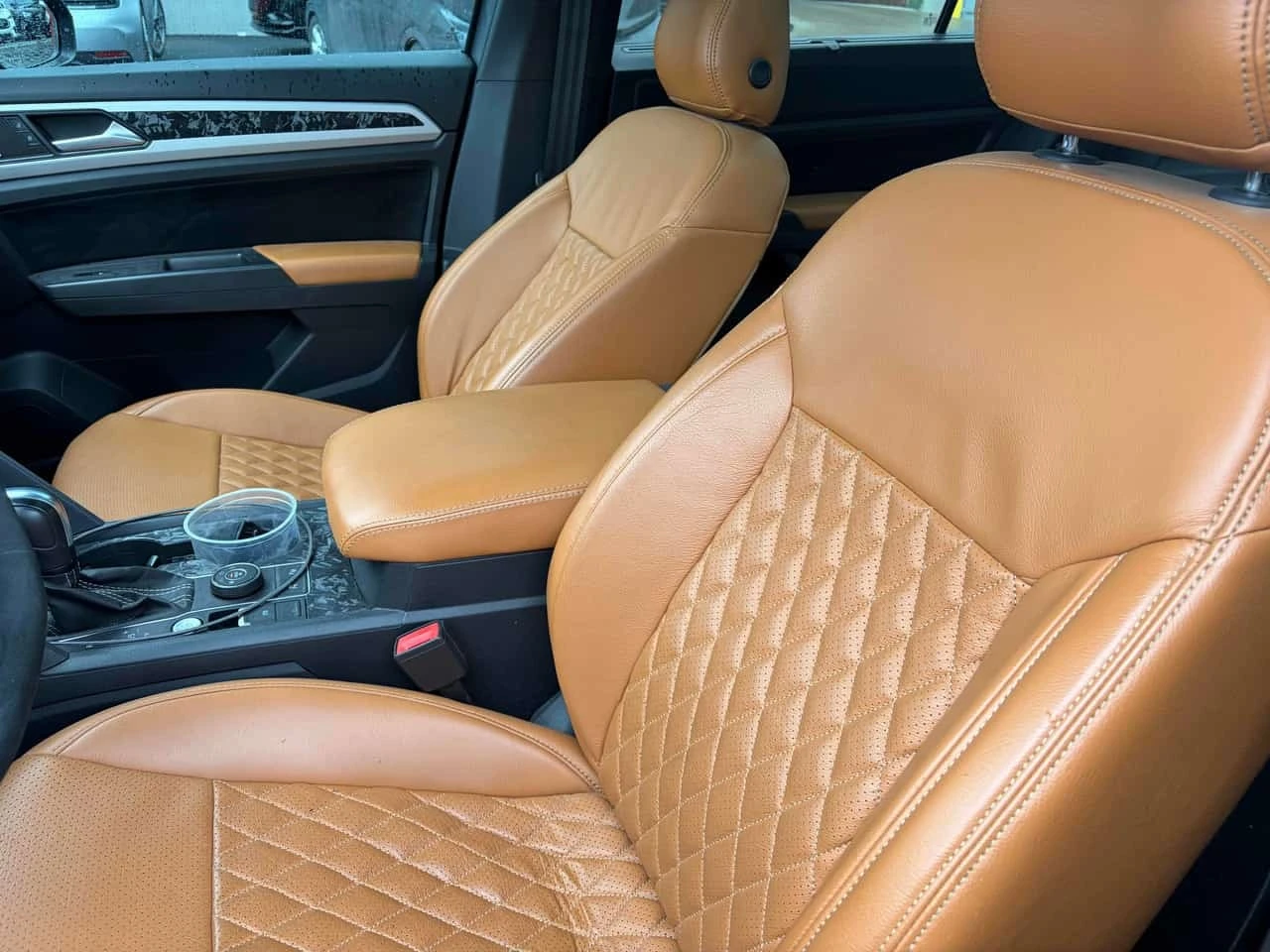 VW Atlas * Execline * CARFAX * ОПЦИЯ ЗА ФИНАНСИРАНЕ, снимка 10 - Автомобили и джипове - 56253132