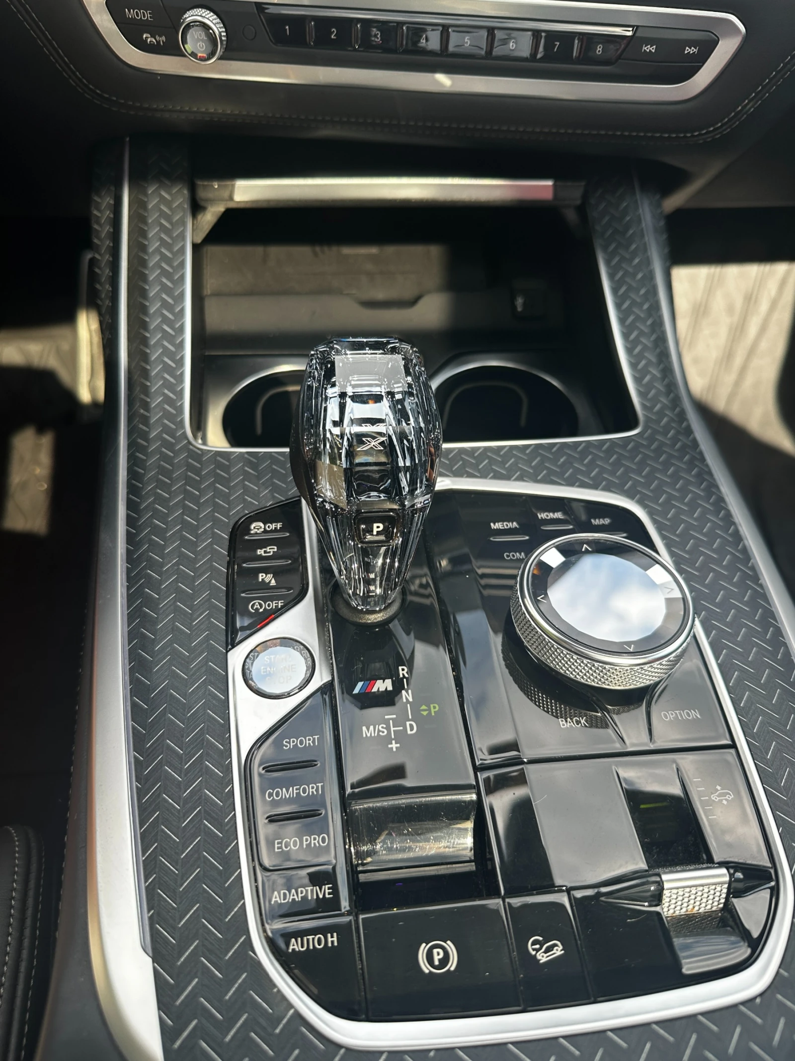 BMW X7 M50I, снимка 6 - Автомобили и джипове - 56372365