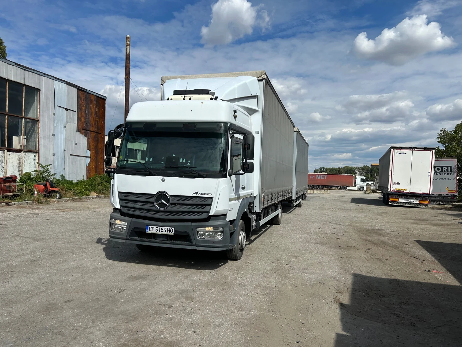 Mercedes-Benz Atego 1223+ ремарке
